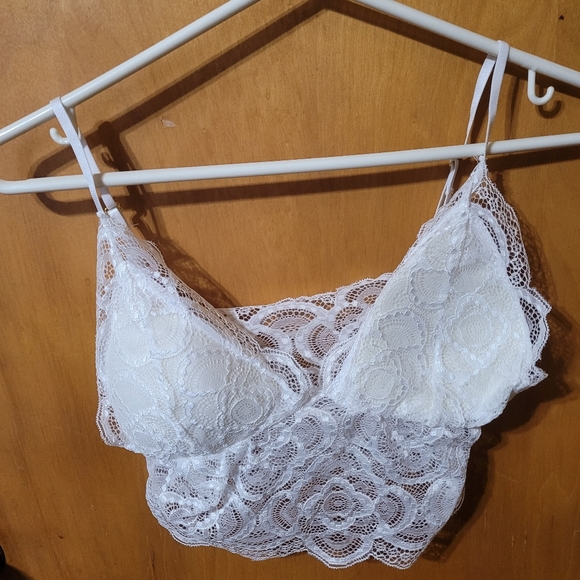 Bralette - Picture 3 of 3